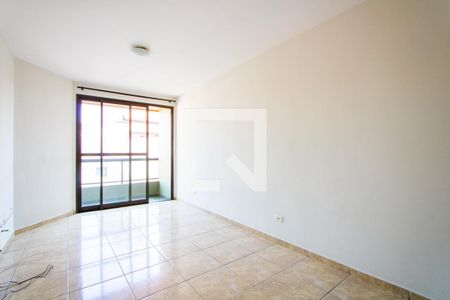 Sala de apartamento para alugar com 3 quartos, 82m² em Vila Assunção, Santo André
