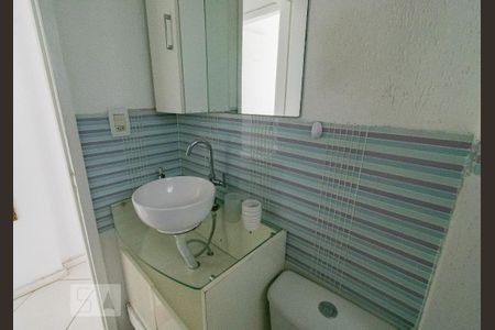 Apartamento à venda com 38m², 1 quarto e 1 vaga Apartamento à venda com 38m², 1 quarto e 1 vagaBanheiro