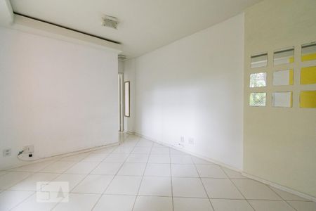 Apartamento à venda com 38m², 1 quarto e 1 vaga Apartamento à venda com 38m², 1 quarto e 1 vagaSala