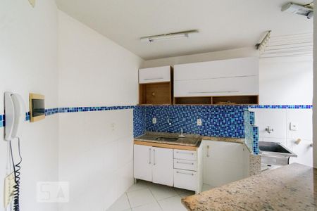 Apartamento à venda com 38m², 1 quarto e 1 vaga Apartamento à venda com 38m², 1 quarto e 1 vagaCozinha e Área de Serviço