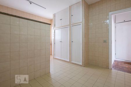 Apartamento à venda com 167m², 3 quartos e 2 vagas Apartamento à venda com 167m², 3 quartos e 2 vagasCozinha