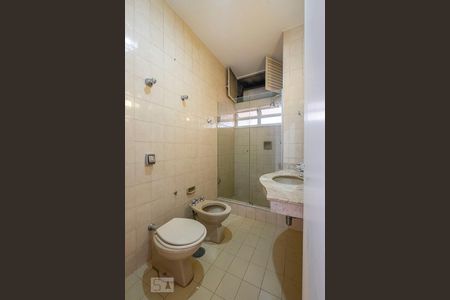 Apartamento à venda com 167m², 3 quartos e 2 vagas Apartamento à venda com 167m², 3 quartos e 2 vagasBanheiro Social