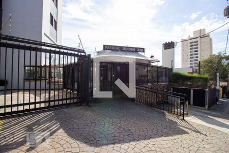 Apartamento à venda com 294m², 2 quartos e 2 vagasFachada e portaria