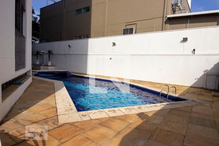 Apartamento à venda com 294m², 2 quartos e 2 vagasÁrea comum - Piscina