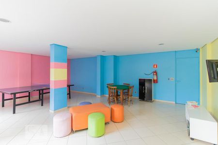 Apartamento à venda com 62m², 3 quartos e 1 vaga Apartamento à venda com 62m², 3 quartos e 1 vagaÁrea comum - Salão de Jogos