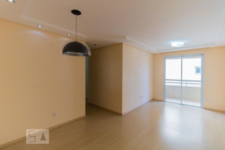 Apartamento à venda com 62m², 3 quartos e 1 vaga Apartamento à venda com 62m², 3 quartos e 1 vagaSala
