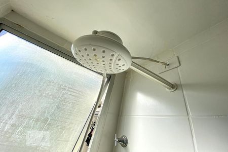 Apartamento para alugar com 41m², 2 quartos e 1 vaga Apartamento para alugar com 41m², 2 quartos e 1 vagaChuveiro