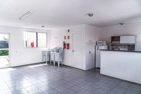 Apartamento para alugar com 41m², 2 quartos e 1 vagaÁrea comum - Salão de festas
