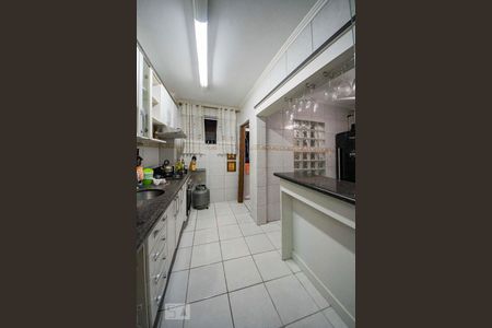 Apartamento à venda com 90m², 2 quartos e 1 vagaCozinha