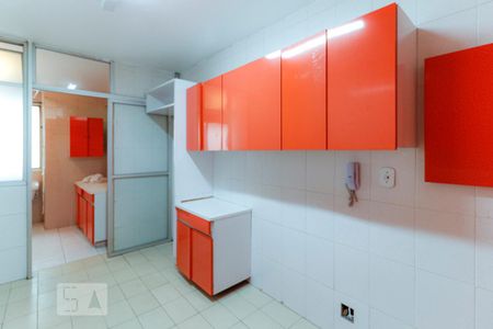 Cozinha de apartamento para alugar com 3 quartos, 140m² em Vila Buarque, São Paulo