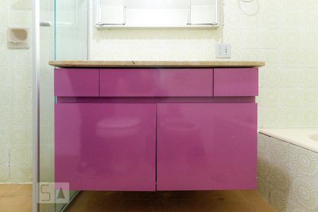 Apartamento para alugar com 140m², 3 quartos e 1 vagaBanheiro Social - Armário