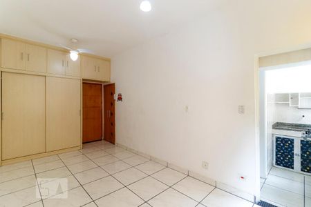Studio à venda com 27m², 1 quarto e sem vaga Studio à venda com 27m², 1 quarto e sem vagaStudio