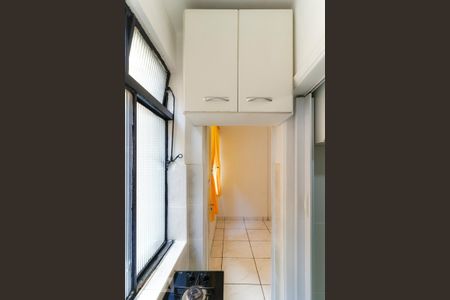 Studio à venda com 27m², 1 quarto e sem vaga Studio à venda com 27m², 1 quarto e sem vagaCozinha - Armário