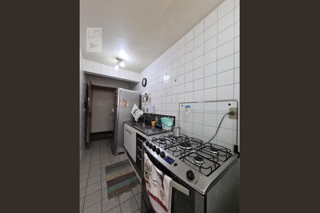 Apartamento à venda com 70m², 2 quartos e 1 vaga Apartamento à venda com 70m², 2 quartos e 1 vagaCozinha