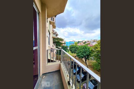 Apartamento à venda com 70m², 2 quartos e 1 vaga Apartamento à venda com 70m², 2 quartos e 1 vagaVaranda do Quarto 2