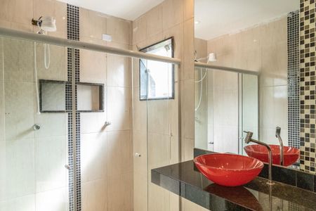 Casa à venda com 287m², 3 quartos e 6 vagasBanheiro da Suíte 3