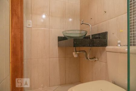 Casa à venda com 287m², 3 quartos e 6 vagasBanheiro da Suíte 1