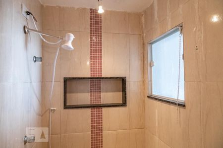 Casa à venda com 287m², 3 quartos e 6 vagasBanheiro da Suíte 2