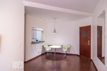 Sala de apartamento para alugar com 2 quartos, 65m² em Centro, Belo Horizonte
