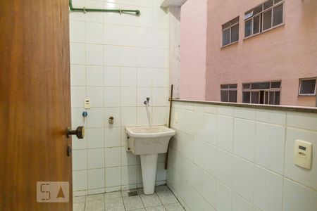 Apartamento para alugar com 65m², 2 quartos e 1 vagaÁrea de Serviço
