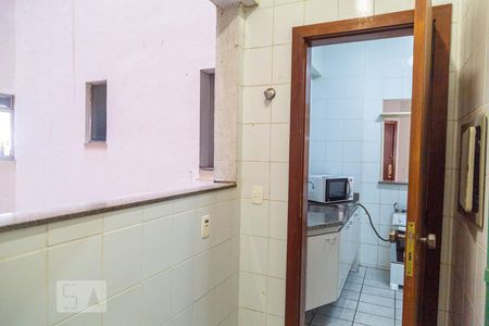 Apartamento para alugar com 65m², 2 quartos e 1 vagaÁrea de Serviço