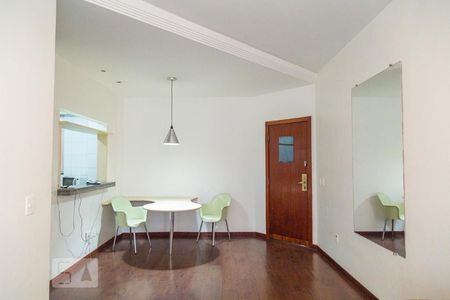 Sala de apartamento para alugar com 2 quartos, 65m² em Centro, Belo Horizonte