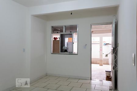Sala de casa para alugar com 2 quartos, 58m² em Campo Grande, Rio de Janeiro