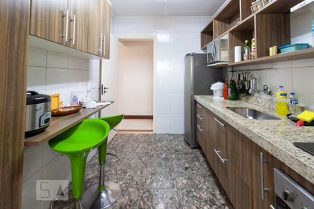 Apartamento à venda com 80m², 2 quartos e 1 vagaCozinha
