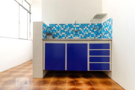 Apartamento à venda com 74m², 1 quarto e sem vagaCozinha - Armário