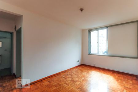 Sala de apartamento para alugar com 1 quarto, 74m² em Vila Buarque, São Paulo