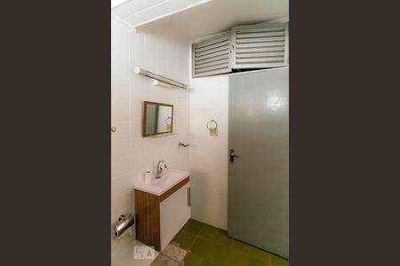 Apartamento à venda com 74m², 1 quarto e sem vagaBanheiro