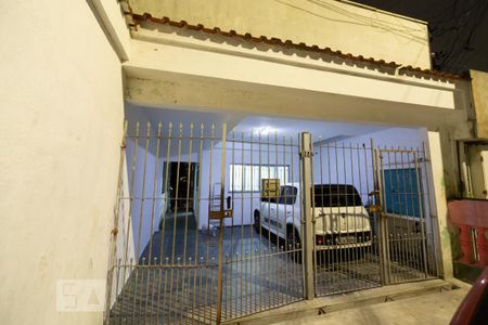 Casa para alugar com 100m², 1 quarto e sem vaga Casa para alugar com 100m², 1 quarto e sem vagaFachada