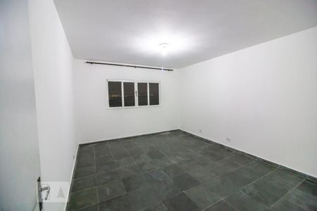 Quarto de casa para alugar com 1 quarto, 100m² em Jardim Dracena, São Paulo