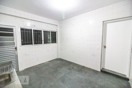 Casa para alugar com 100m², 1 quarto e sem vaga Casa para alugar com 100m², 1 quarto e sem vagaCozinha