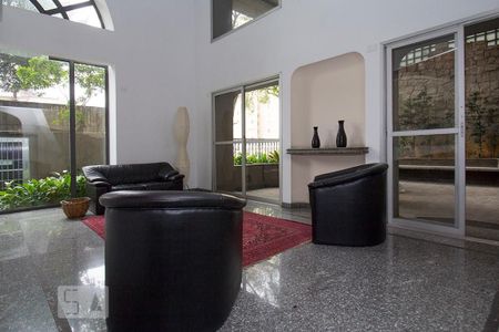 Apartamento à venda com 44m², 1 quarto e 1 vagaÁrea comum - Hall de Entrada