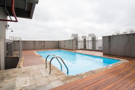 Apartamento à venda com 44m², 1 quarto e 1 vagaÁrea comum - Piscina