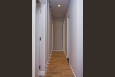 Apartamento para alugar com 97m², 2 quartos e sem vaga Apartamento para alugar com 97m², 2 quartos e sem vagaCorredor