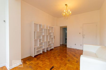 Apartamento para alugar com 70m², 2 quartos e 1 vaga Apartamento para alugar com 70m², 2 quartos e 1 vagaSala