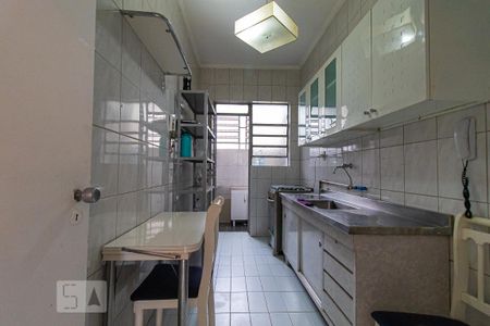 Apartamento para alugar com 70m², 2 quartos e 1 vaga Apartamento para alugar com 70m², 2 quartos e 1 vagaCozinha