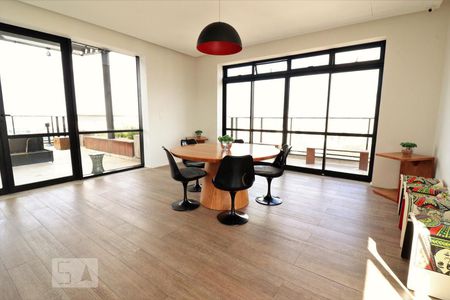 Apartamento à venda com 37m², 1 quarto e 1 vagaÁrea comum