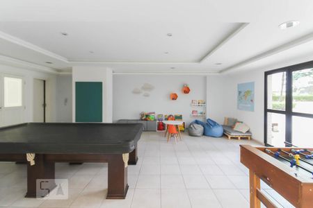 Apartamento para alugar com 128m², 3 quartos e 3 vagas Apartamento para alugar com 128m², 3 quartos e 3 vagasÁrea Comum - Salão de Jogos