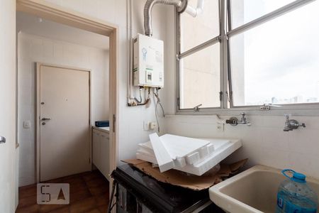 Apartamento à venda com 100m², 2 quartos e 1 vaga Apartamento à venda com 100m², 2 quartos e 1 vagaArea de Serviço