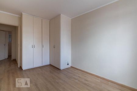 Quarto 1 de apartamento à venda com 2 quartos, 100m² em Jardim Europa, São Paulo