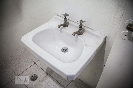 Banheiro - Torneira de kitnet/studio à venda com 1 quarto, 35m² em Vila Buarque, São Paulo