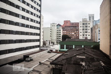 Vista do Quarto de kitnet/studio à venda com 1 quarto, 35m² em Vila Buarque, São Paulo
