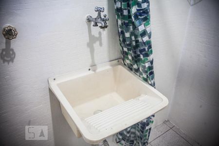 Detalhe do banheiro de kitnet/studio à venda com 1 quarto, 35m² em Vila Buarque, São Paulo