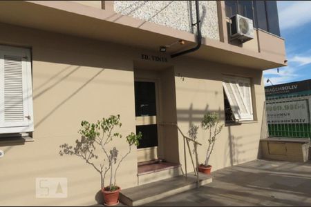 Apartamento para alugar com 76m², 2 quartos e sem vagaFachada