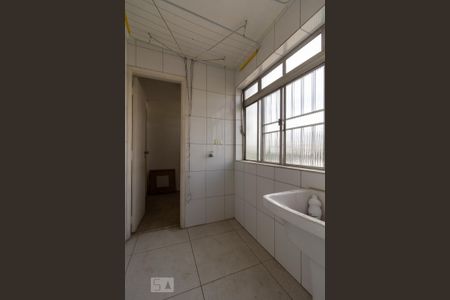 Apartamento à venda com 92m², 3 quartos e 1 vagaÁrea de Serviço