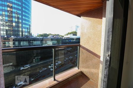 Sacada de apartamento para alugar com 1 quarto, 46m² em Itaim Bibi, São Paulo