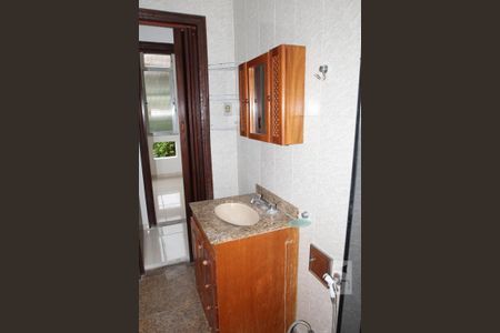 Apartamento à venda com 45m², 2 quartos e sem vagaBanheiro